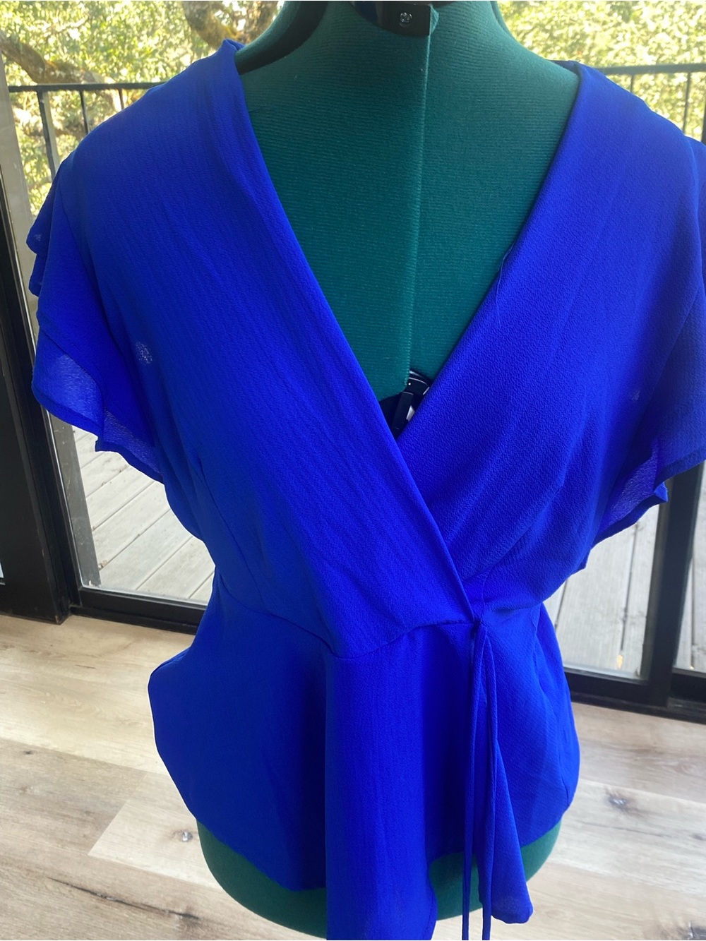 Monteau Los Angeles Cobalt Blue Top